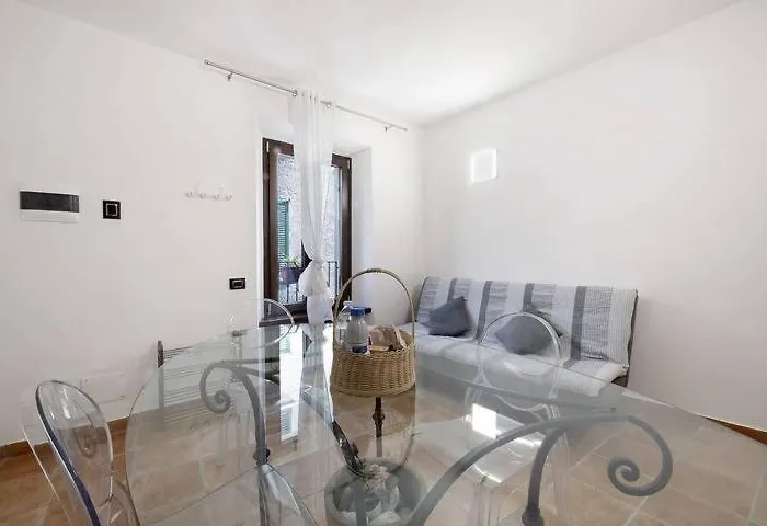 Le Coccinelle Dom wakacyjny Mandello del Lario